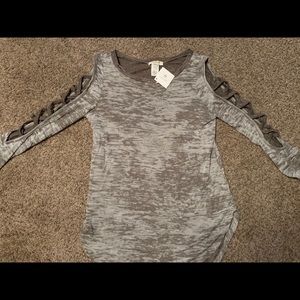 Long sleeve women’s shirt